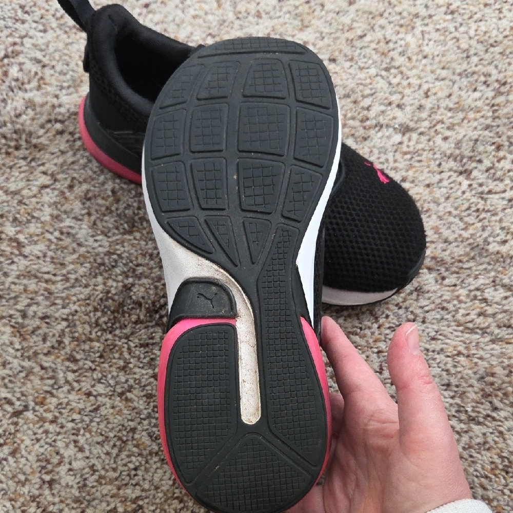 Puma Black and Pink Women's Sneakers Size 8 - Picture 7 of 12